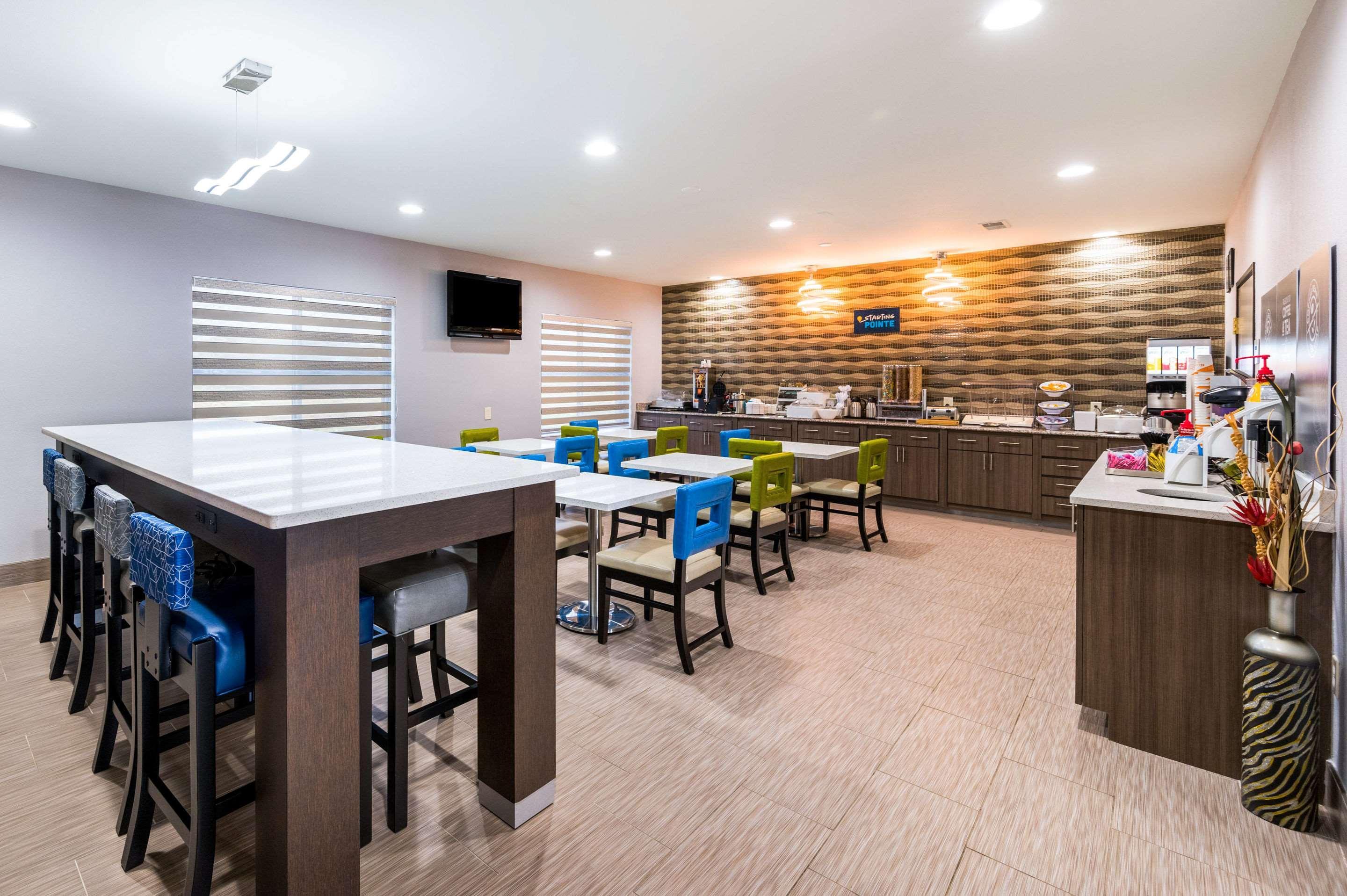 Clarion Pointe Madison-Huntsville Bagian luar foto