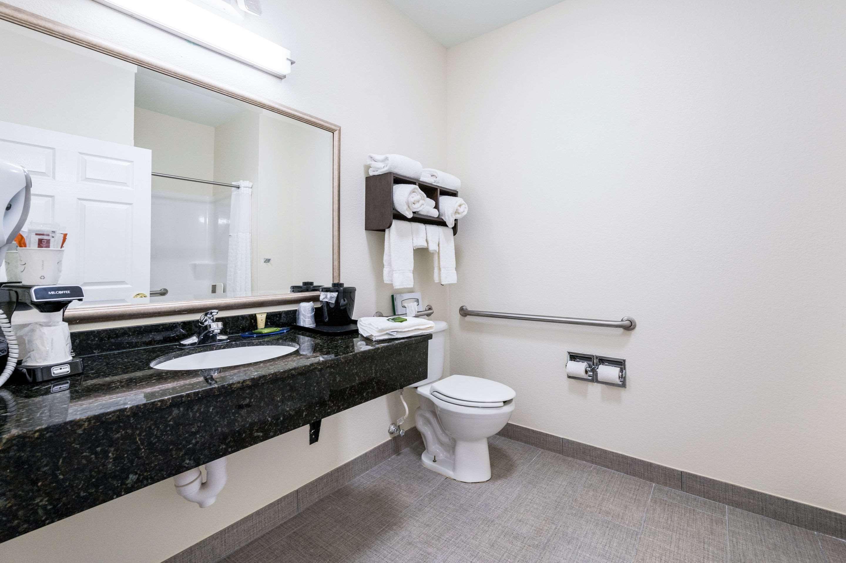 Clarion Pointe Madison-Huntsville Bagian luar foto