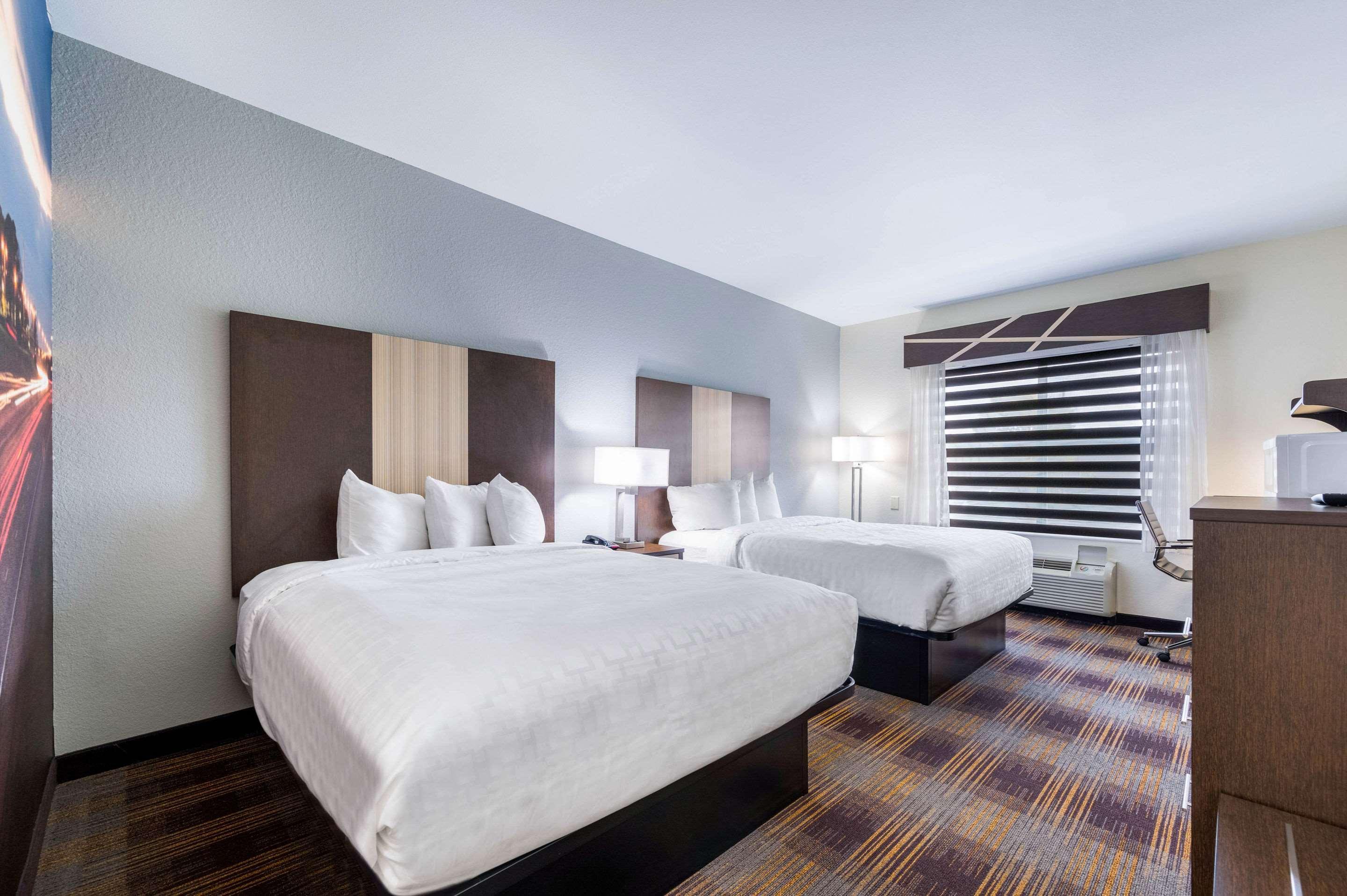 Clarion Pointe Madison-Huntsville Bagian luar foto