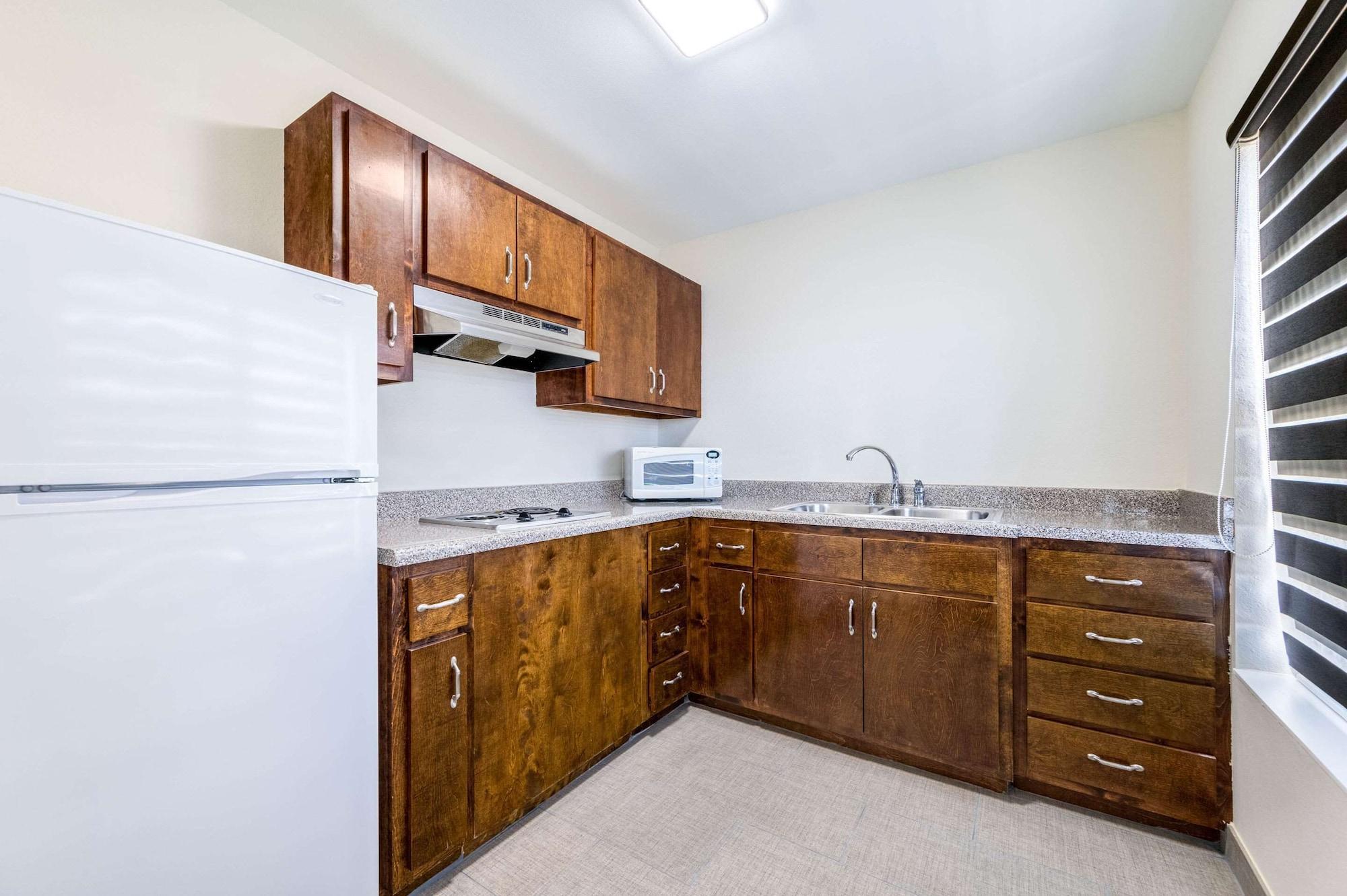 Clarion Pointe Madison-Huntsville Bagian luar foto